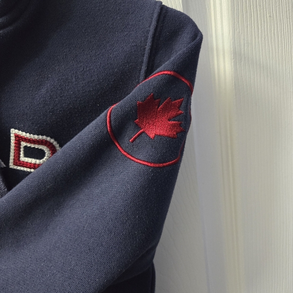 Hoodie Canada Youth medium - Picture 3 of 4